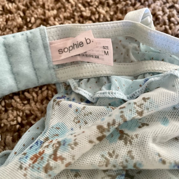 Beautiful Sophie b bra top blue Floral baby doll lingerie & matching panty - Picture 9 of 12